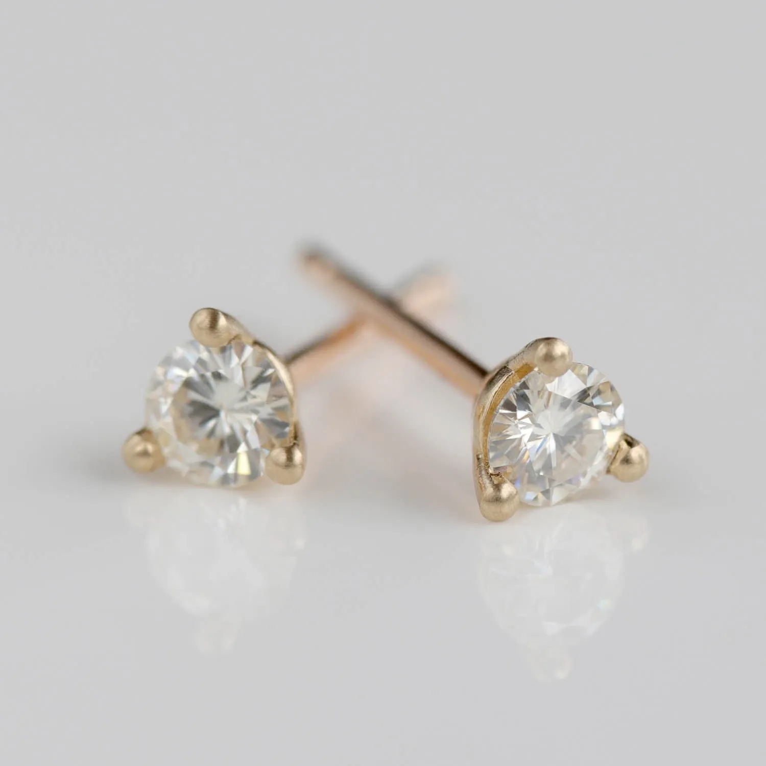 .10ct Martini Stud Earrings