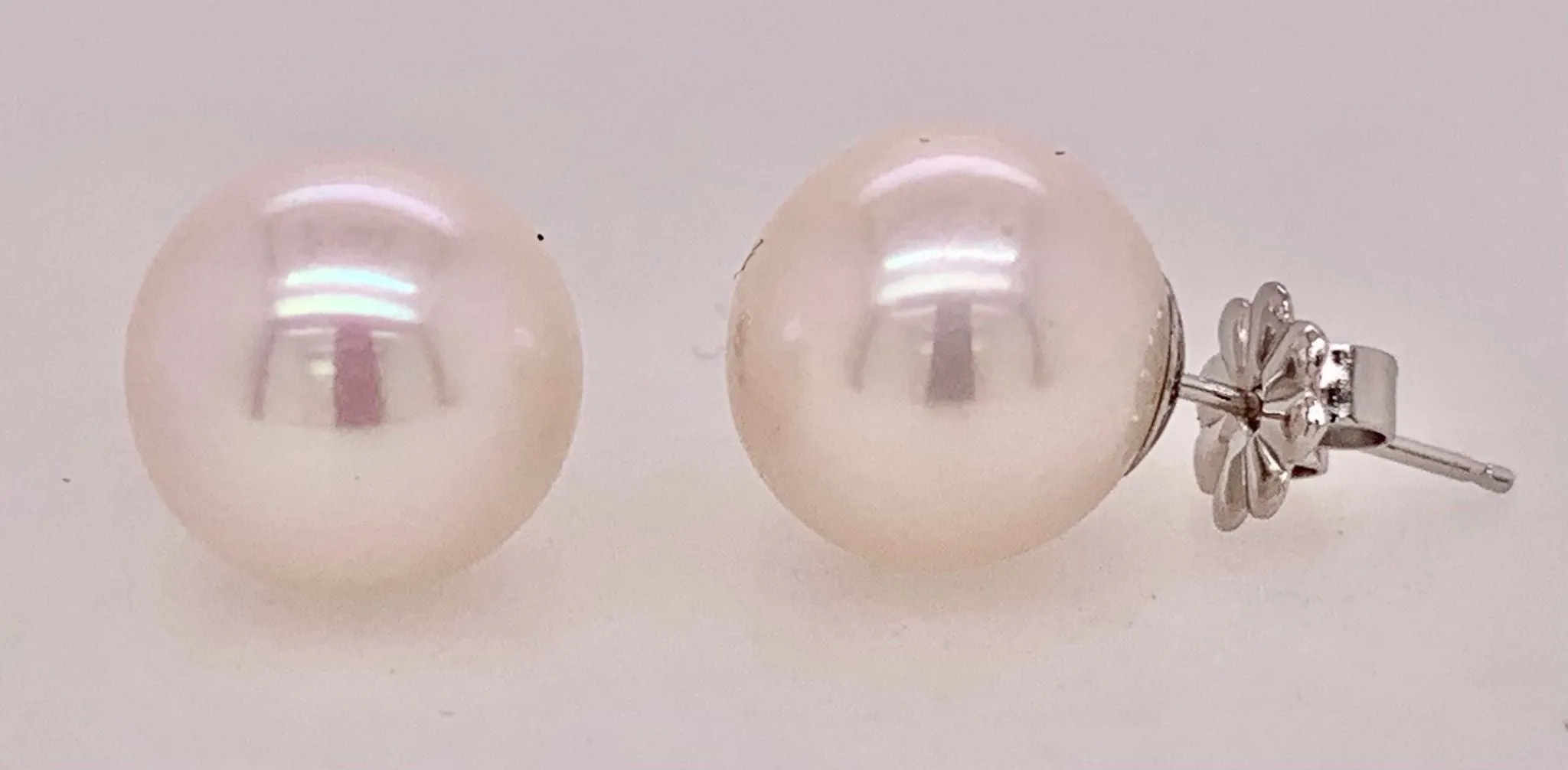 14K Freshwater Pearl Earrings