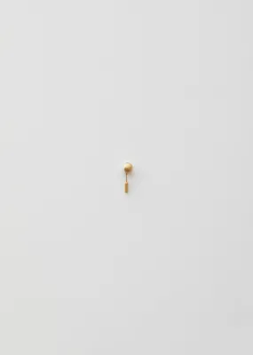 18K Akoya Pearl Earring — 90°