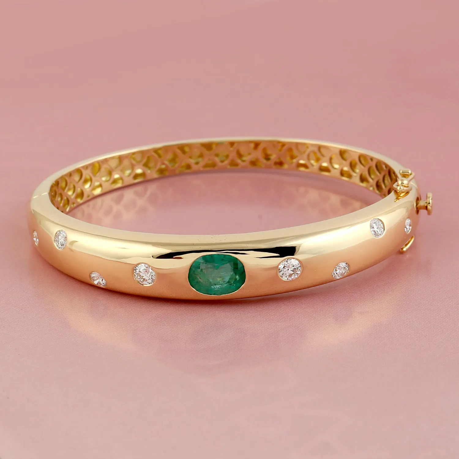 18k Yellow Gold Oval Cut Emerald Bezel Set Diamond Bangle Bracelet Handmade Jewelry