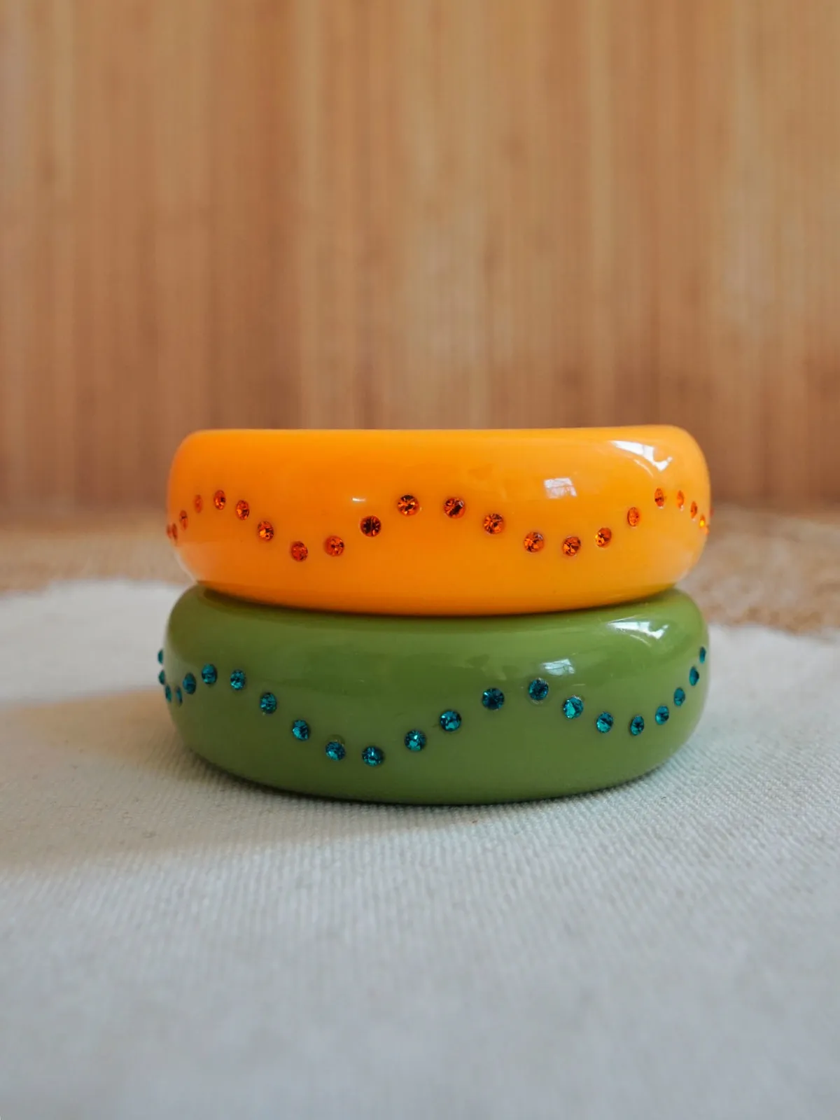 60's Lucite Bangle Bracelet Set