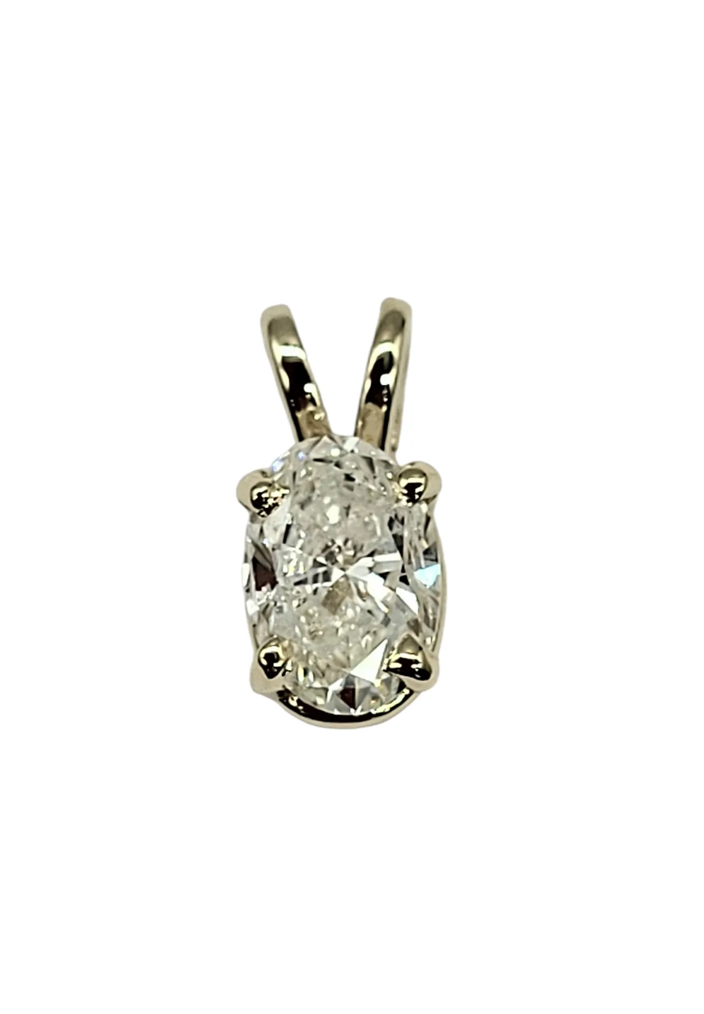 65 PTW Oval Diamond Pendant