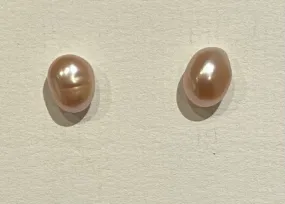 7mm Potato Pearl Earrings (Dusky Pink)