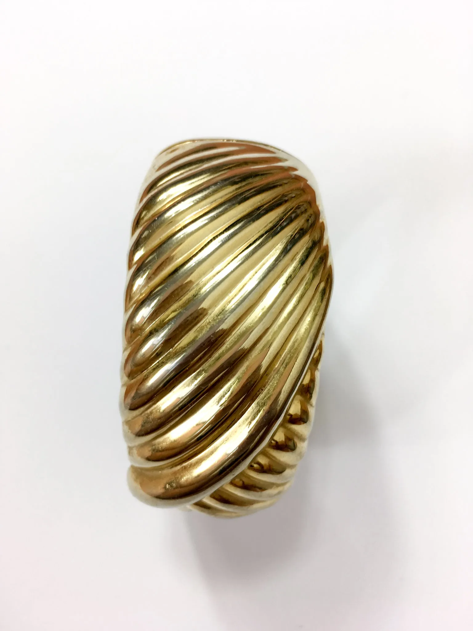 90s vintage large bangle, spring closure