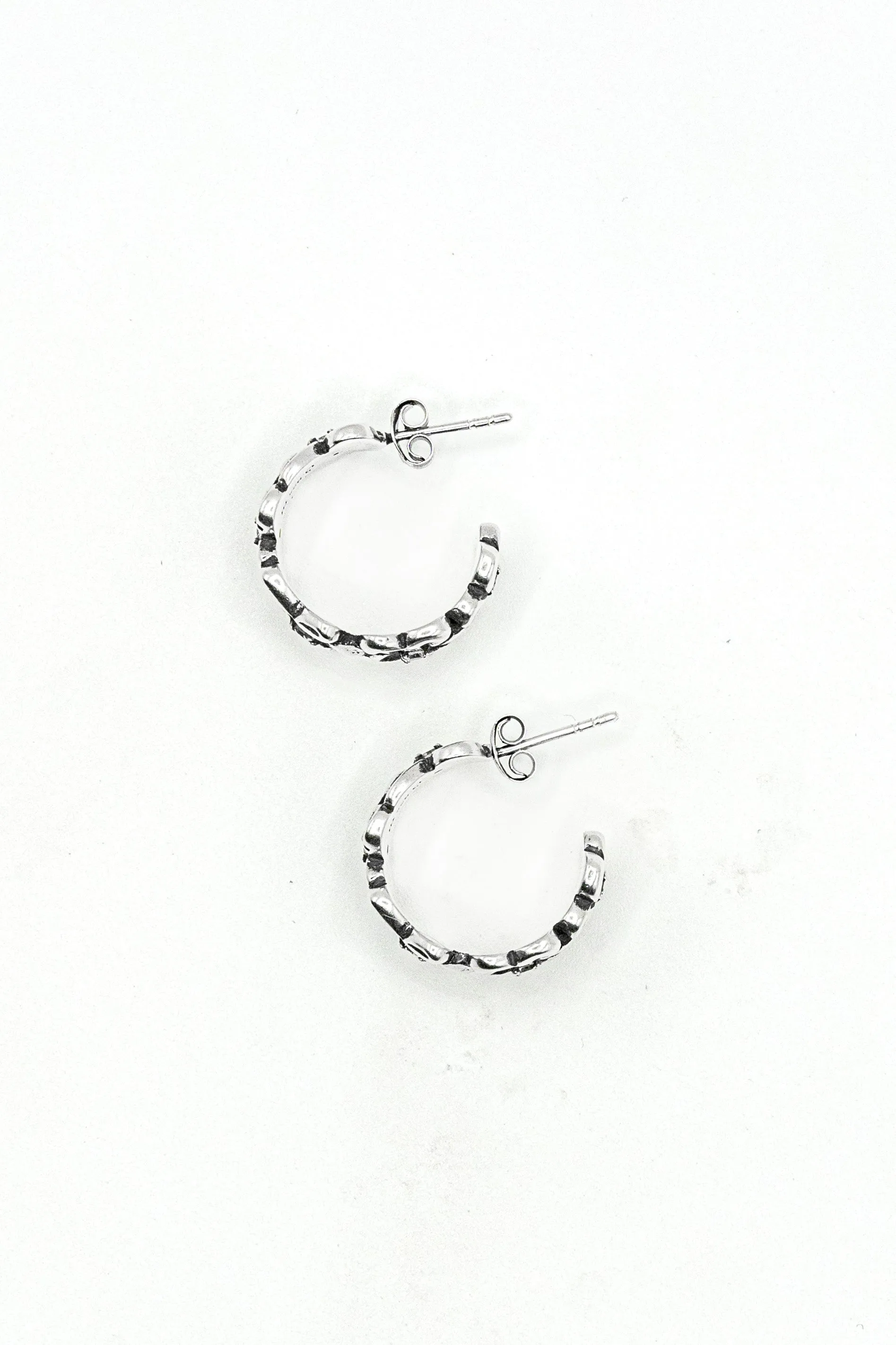 Abigail White Sapphire Earring