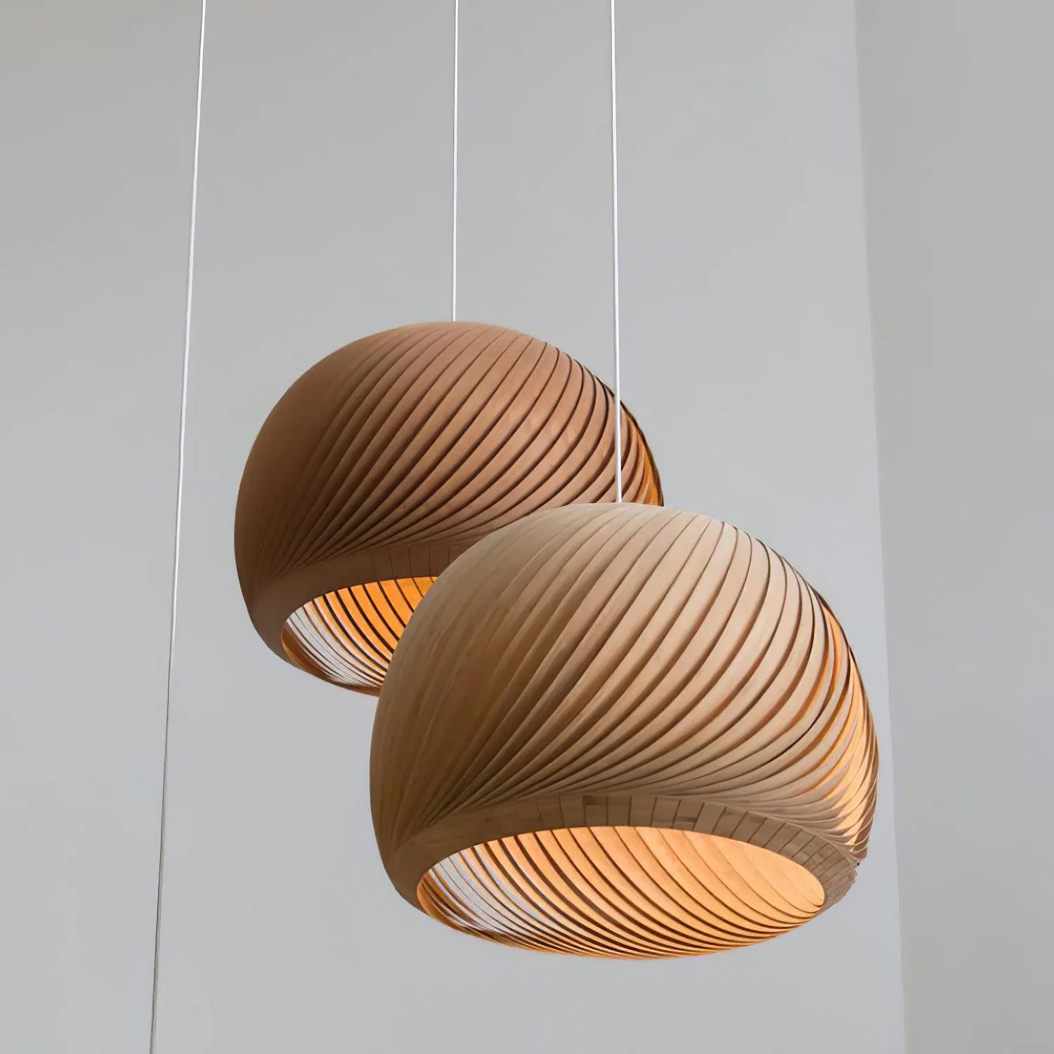 Aurora Whorl Wood Pendant Lamp