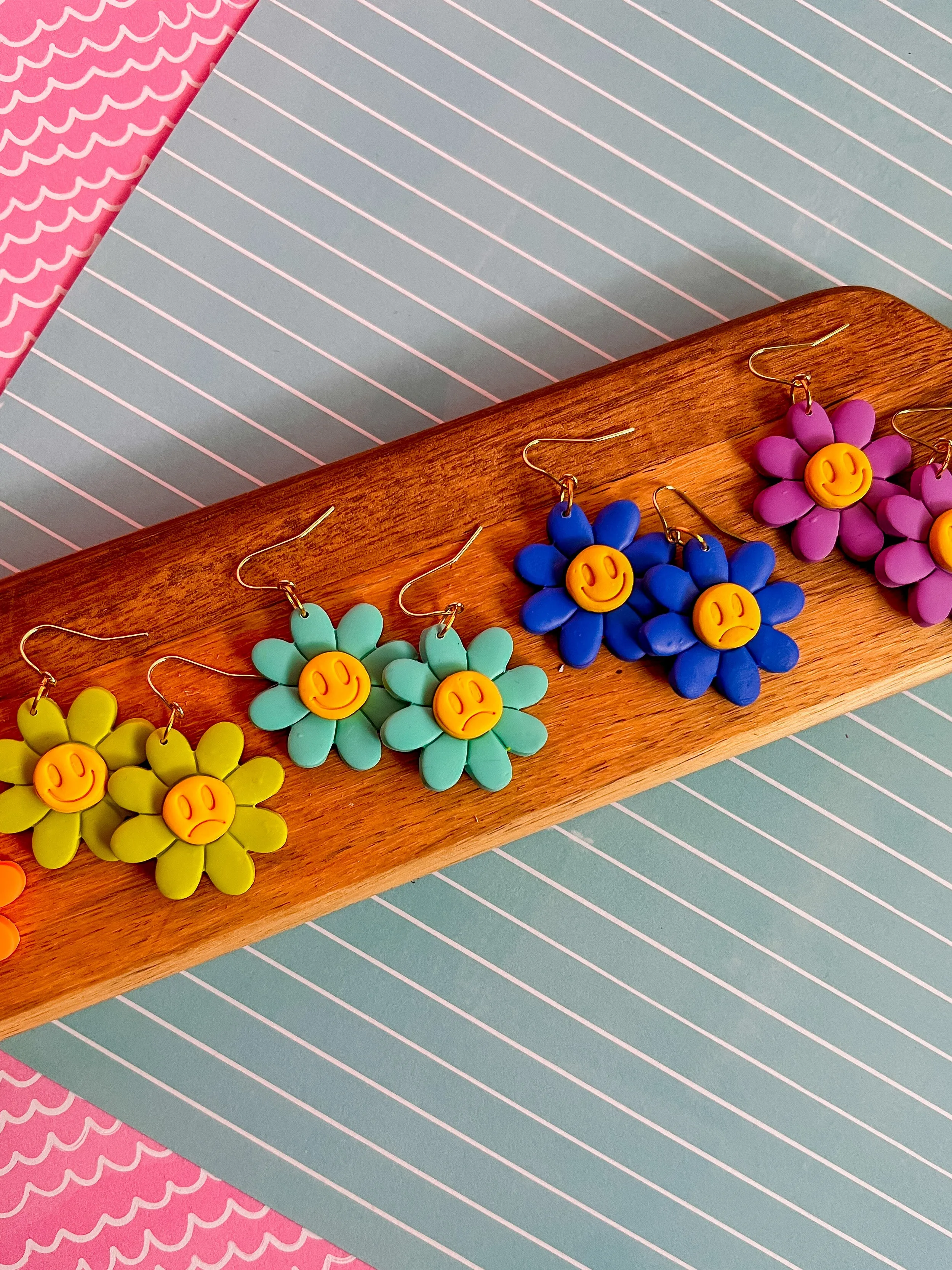 Dottie Daisy Earrings | Clay Earrings