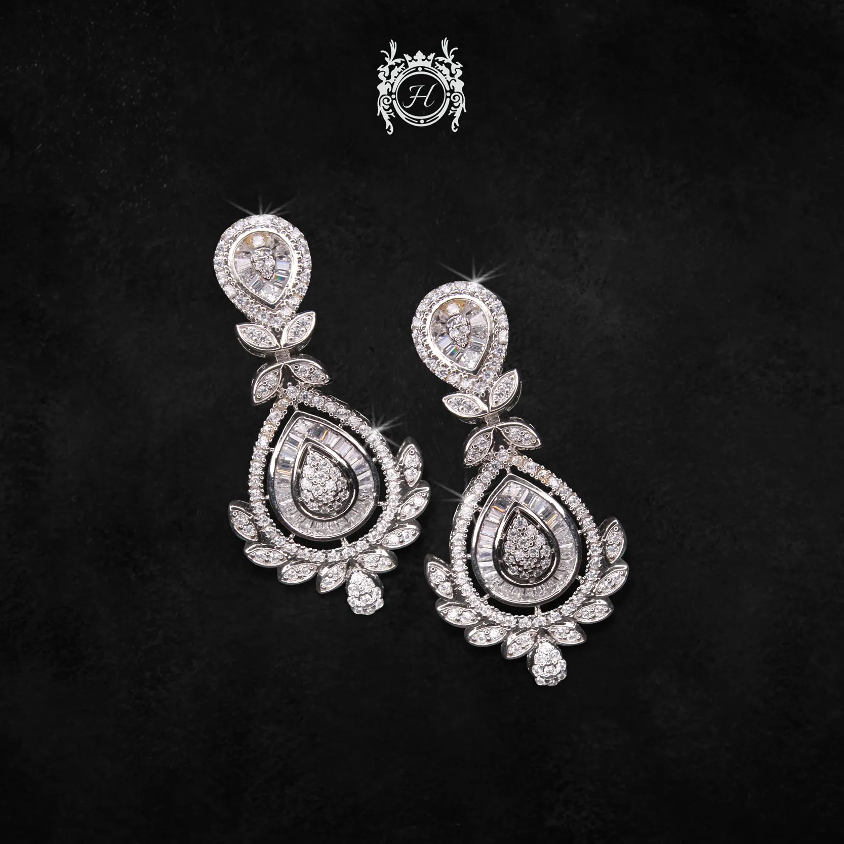 Earrings in Zircons