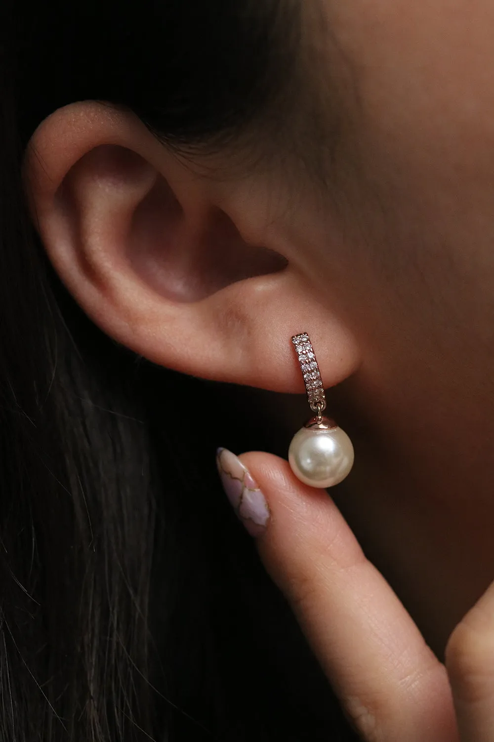 Elegant Pearl drop earrings