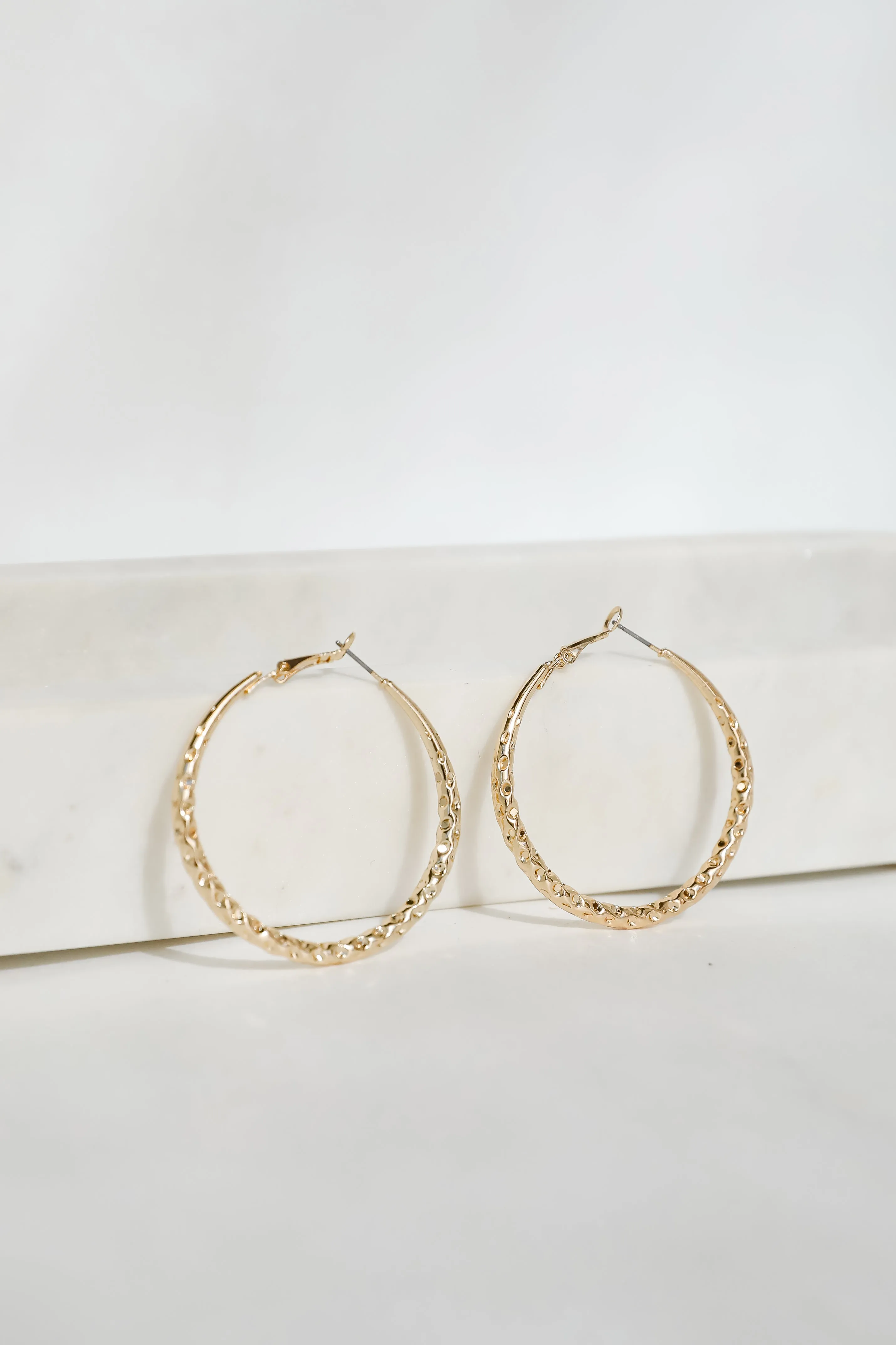 Ellie Gold Hammered Hoop Earrings