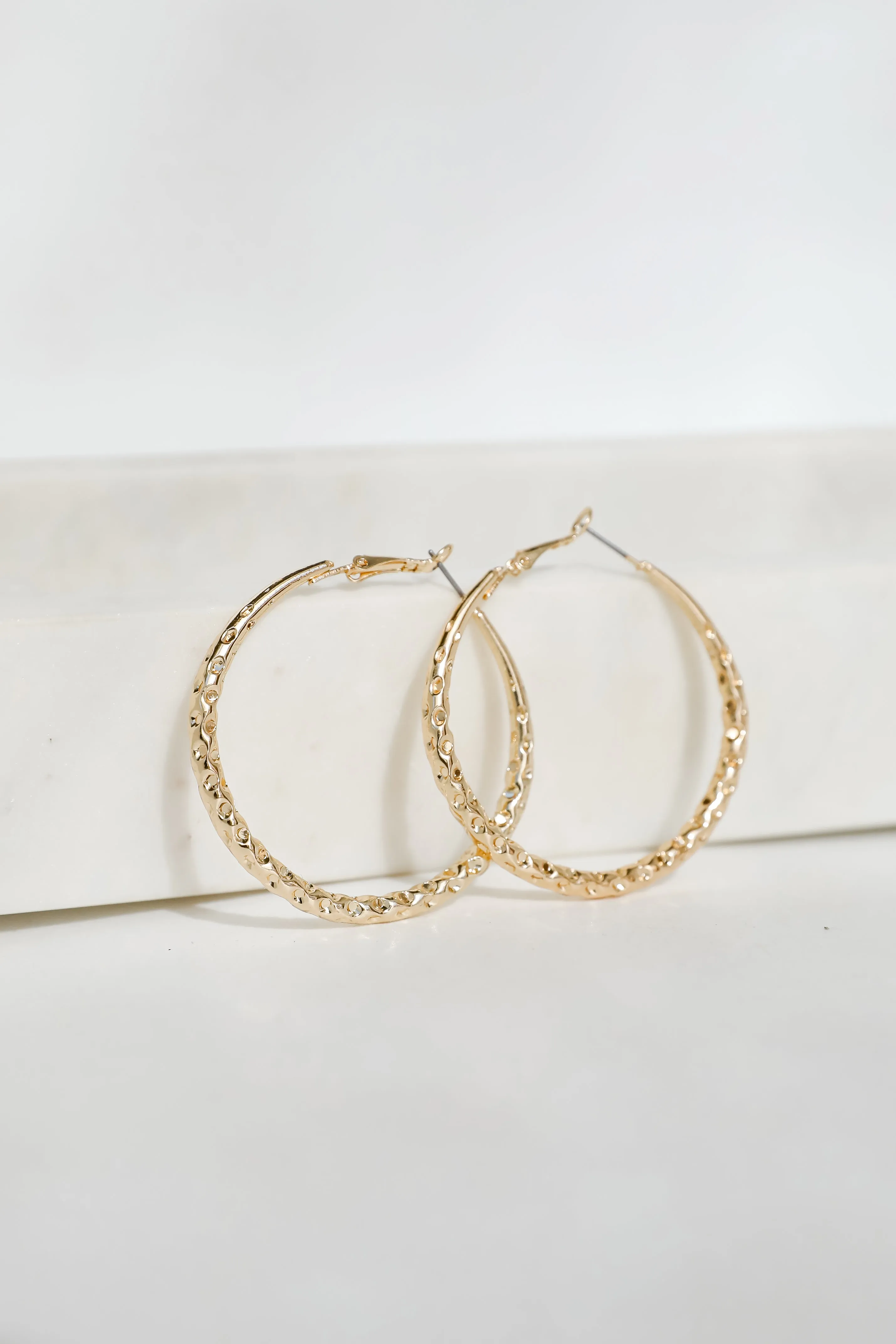 Ellie Gold Hammered Hoop Earrings