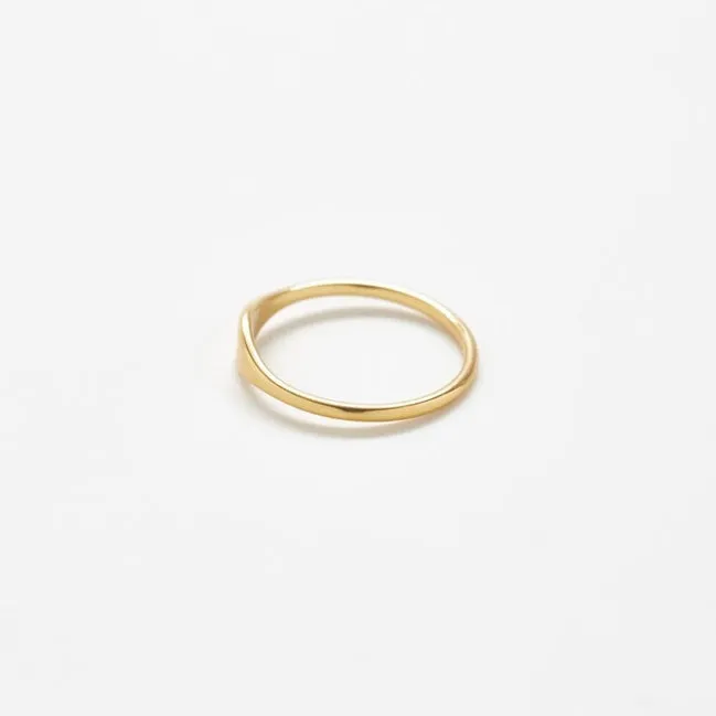 Gold Mini Signet Ring - Tarnish & Water Resistant