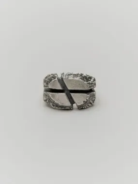 Hera ring