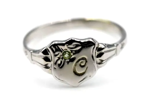 Kaedesigns, Genuine Childs Solid 9ct Green Peridot White Gold Shield Signet Ring   Engraving