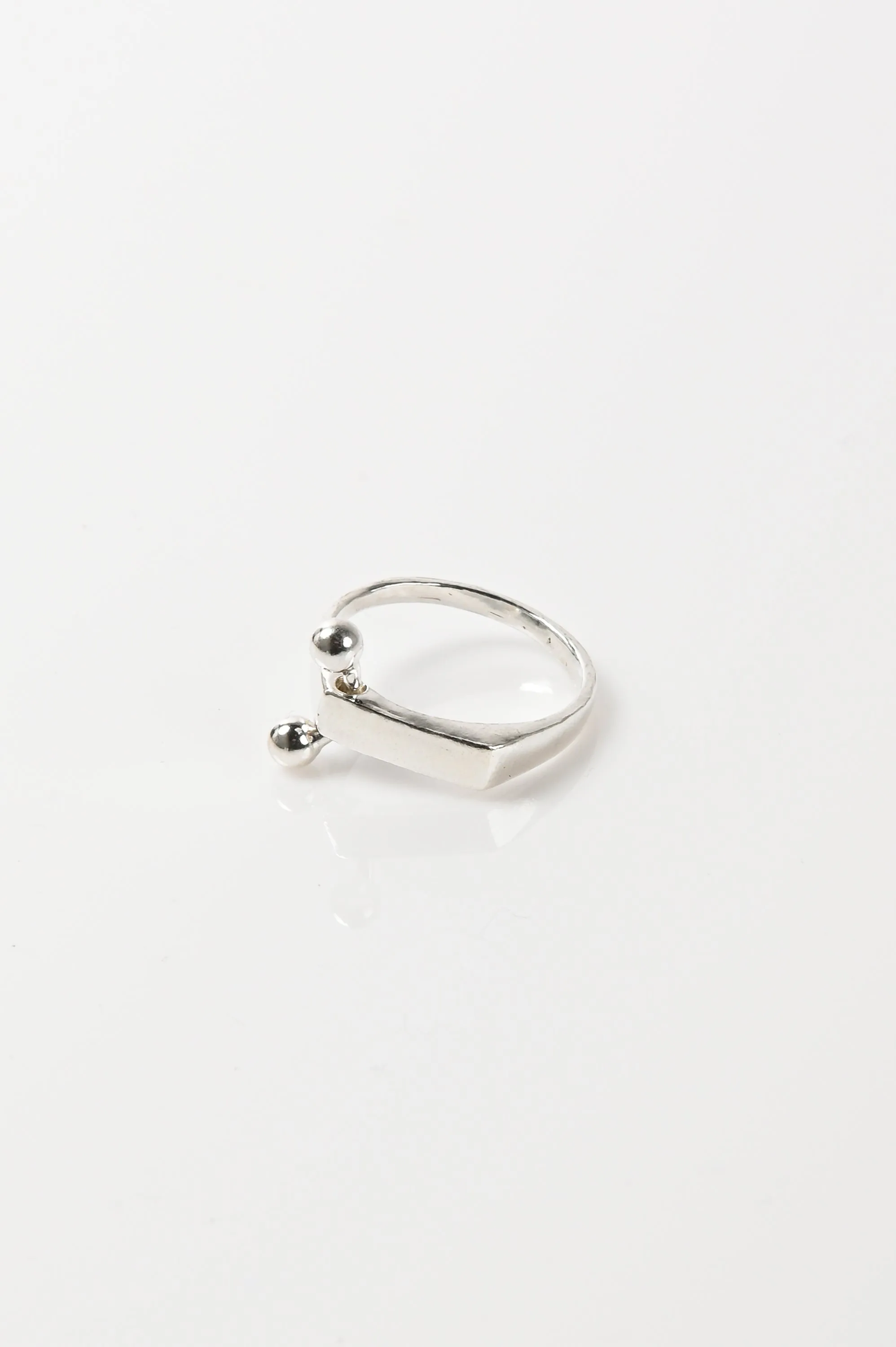 Kick In The Eye 'Zero' Ring With Curved Barbell