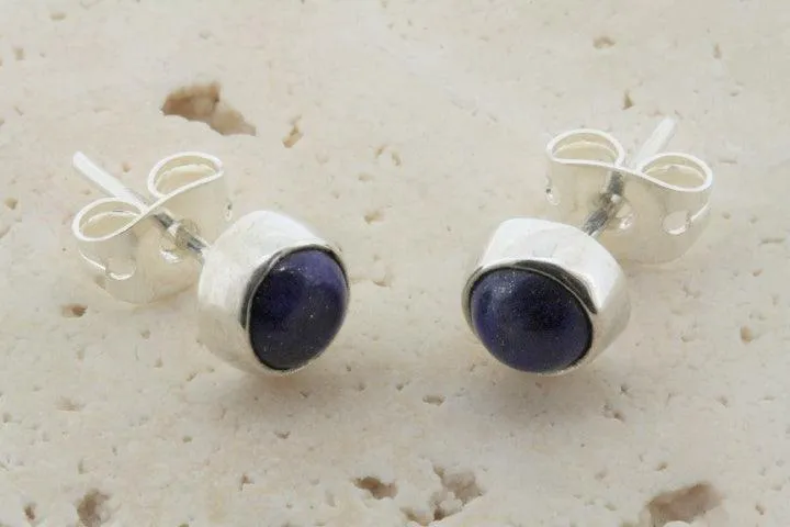 lapis stud - 6mm