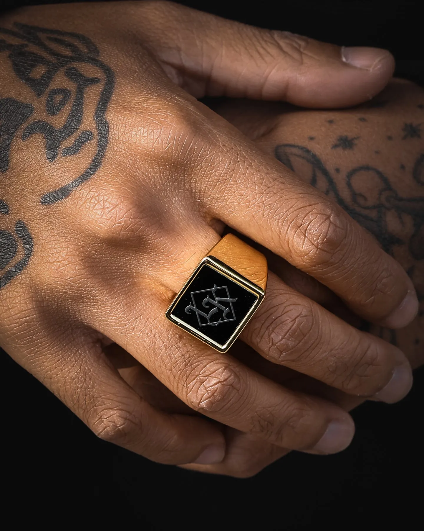 Last Kings The Throne Ring Black/Gold