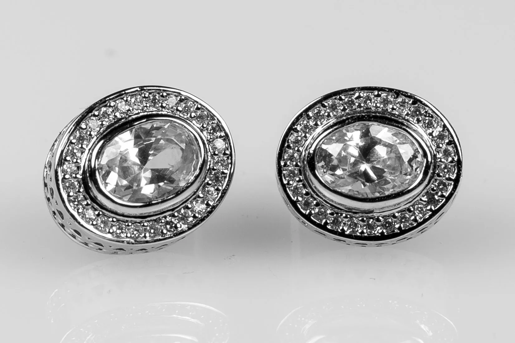 Luisa Vintage Oval Halo Stud Earrings | 3ct