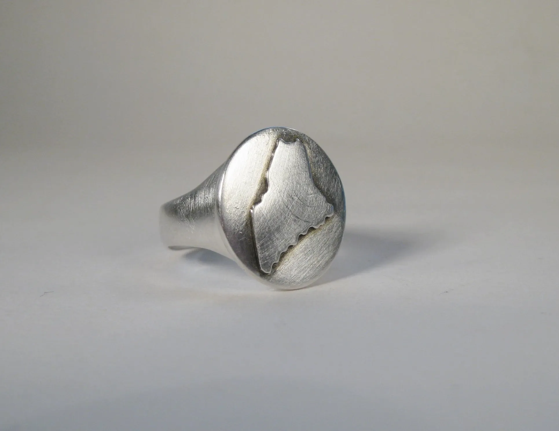 Maine Signet Ring