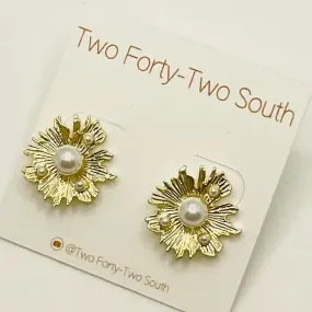 Mini Round Fringe Pearl Stud Earrings