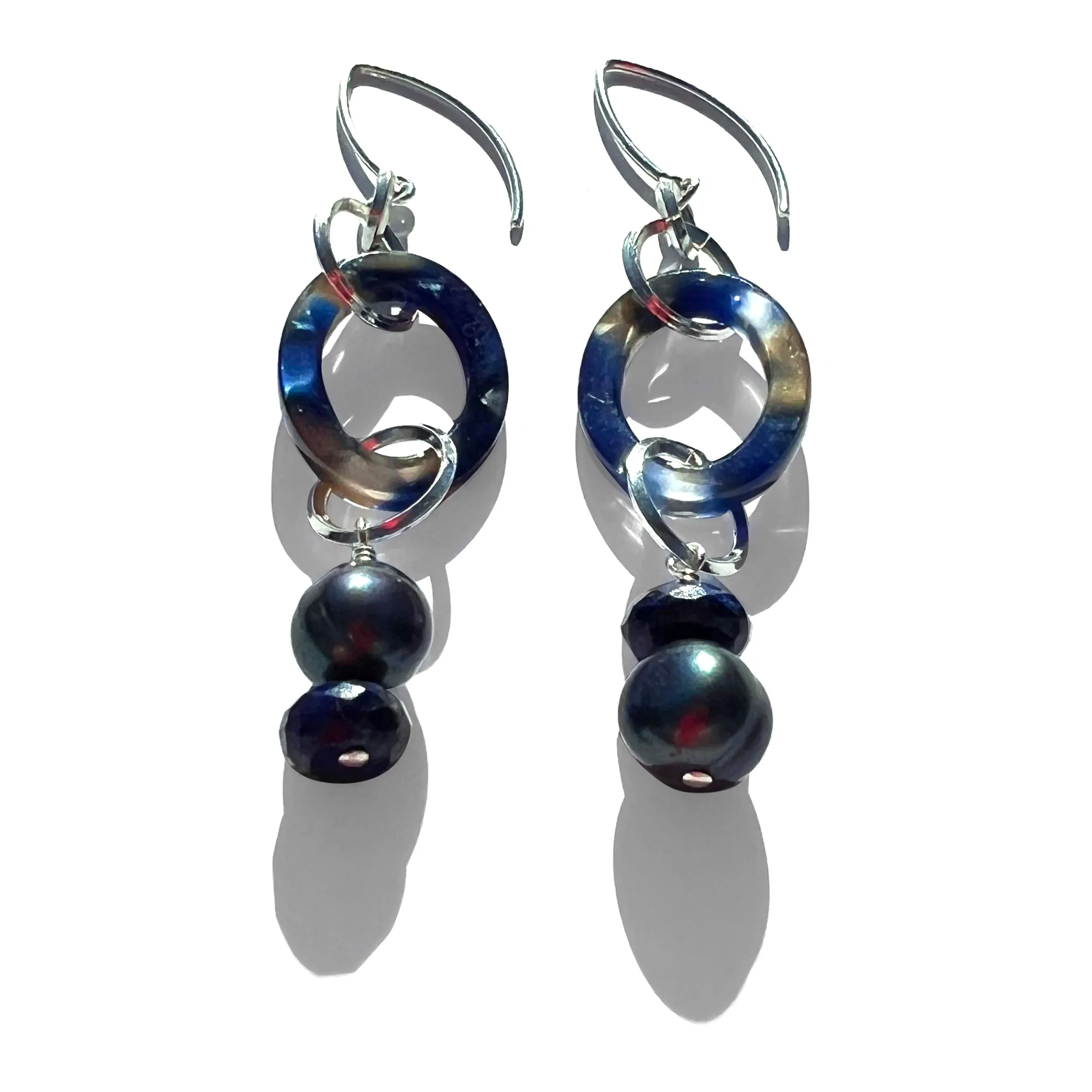 MPR x THE IMAGINARIUM: Ocean with Deep Pearl and Lapis Drop Earrings