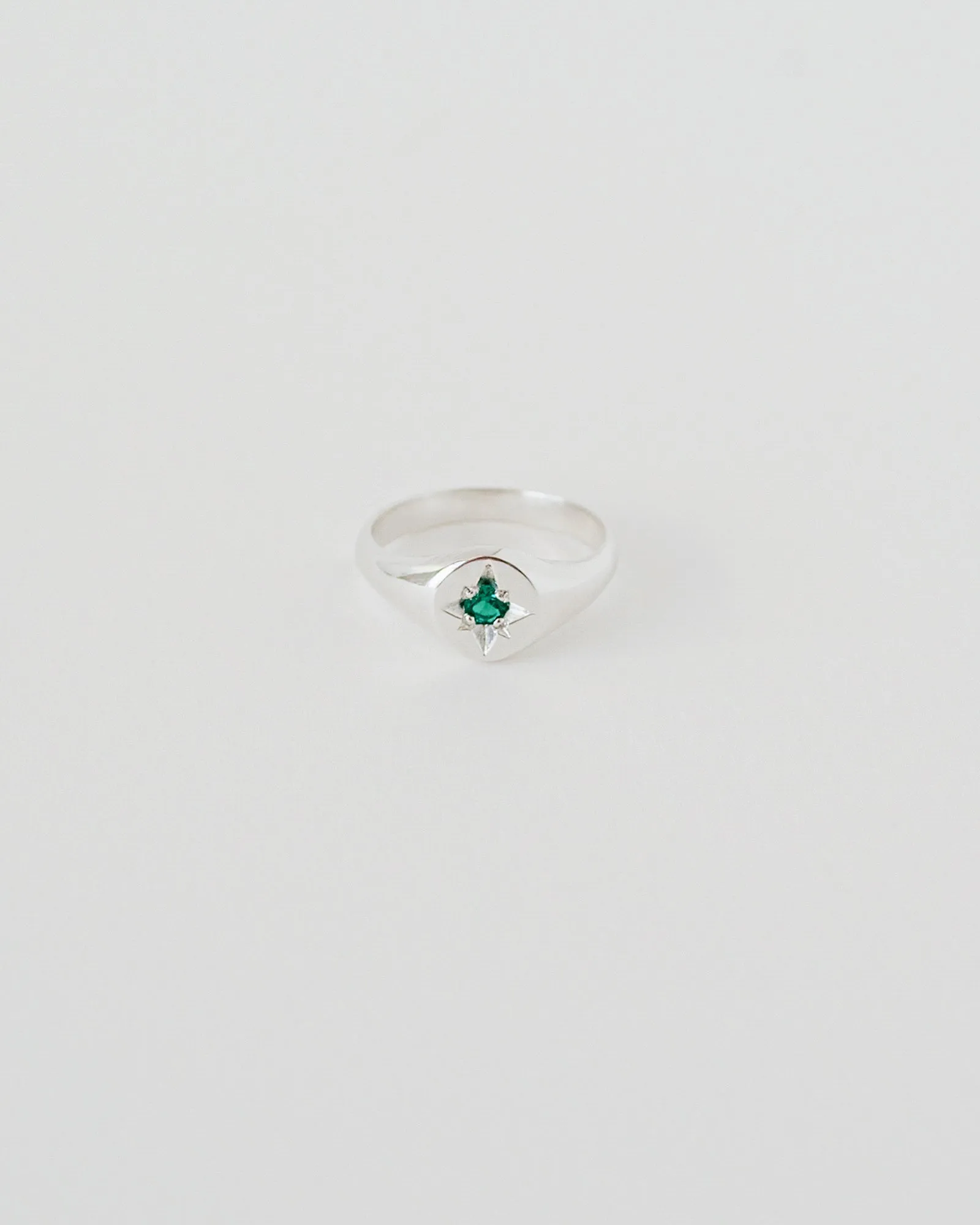 NOVA RING | EMERALD