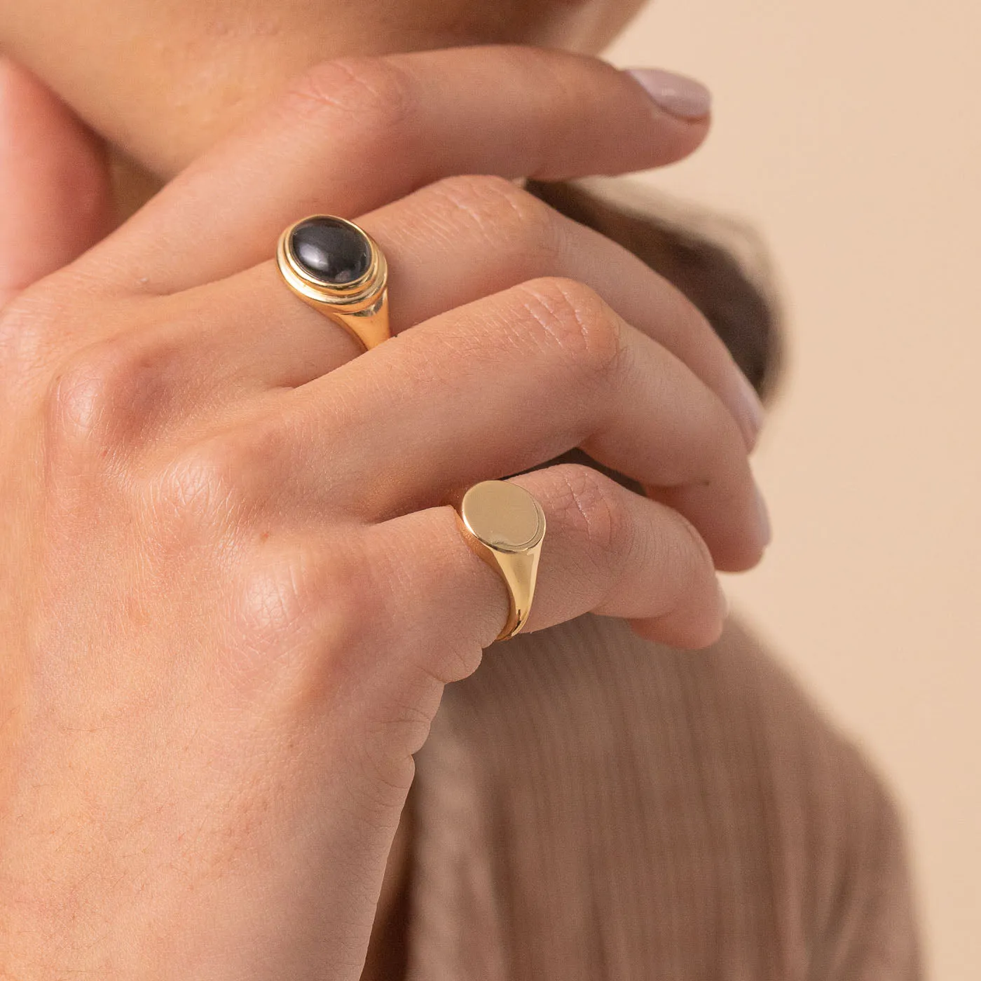 Orbit Signet Ring in Gold