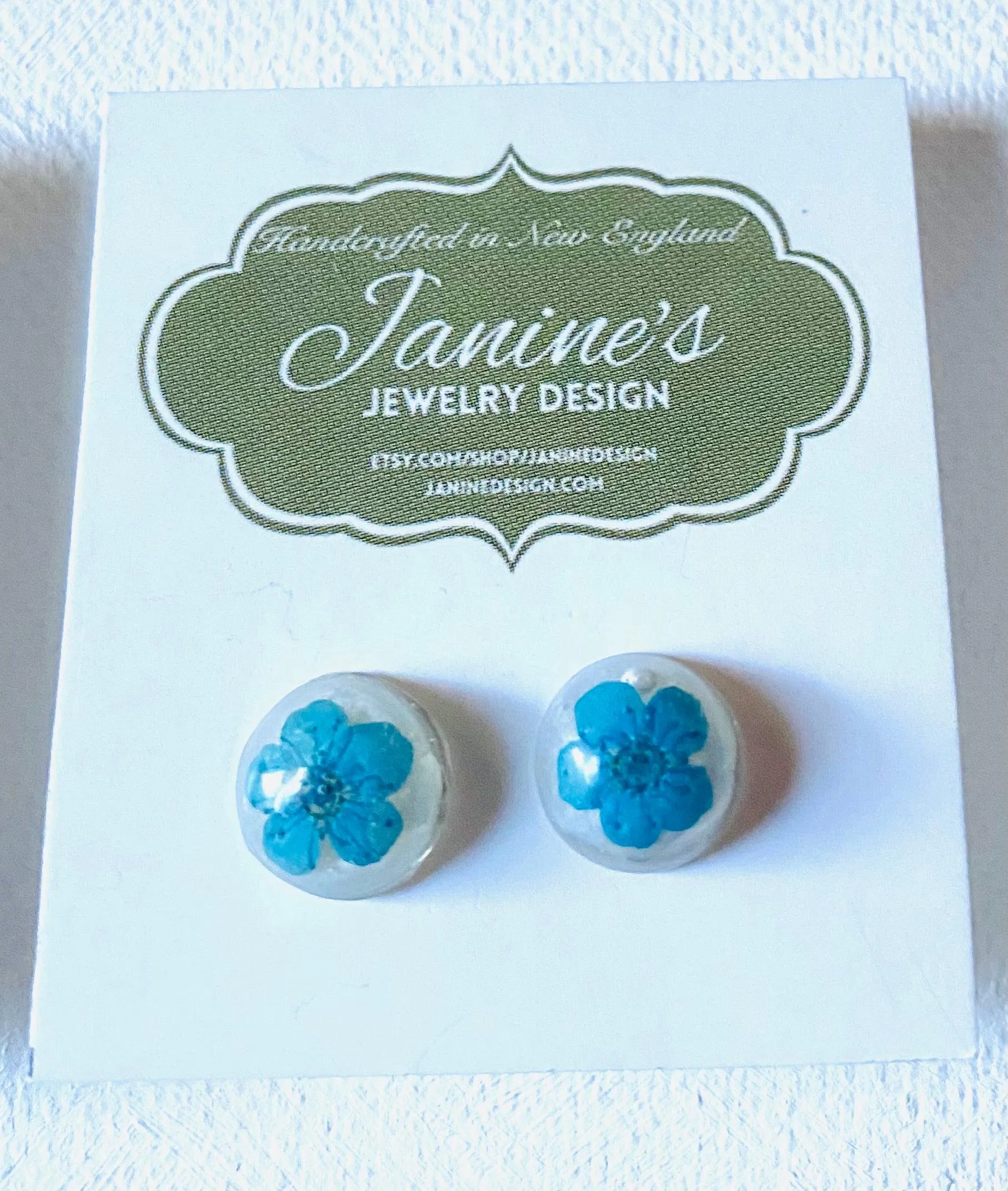 Pressed Flower Earrings/ Flower Studs/Resin Drop Studs