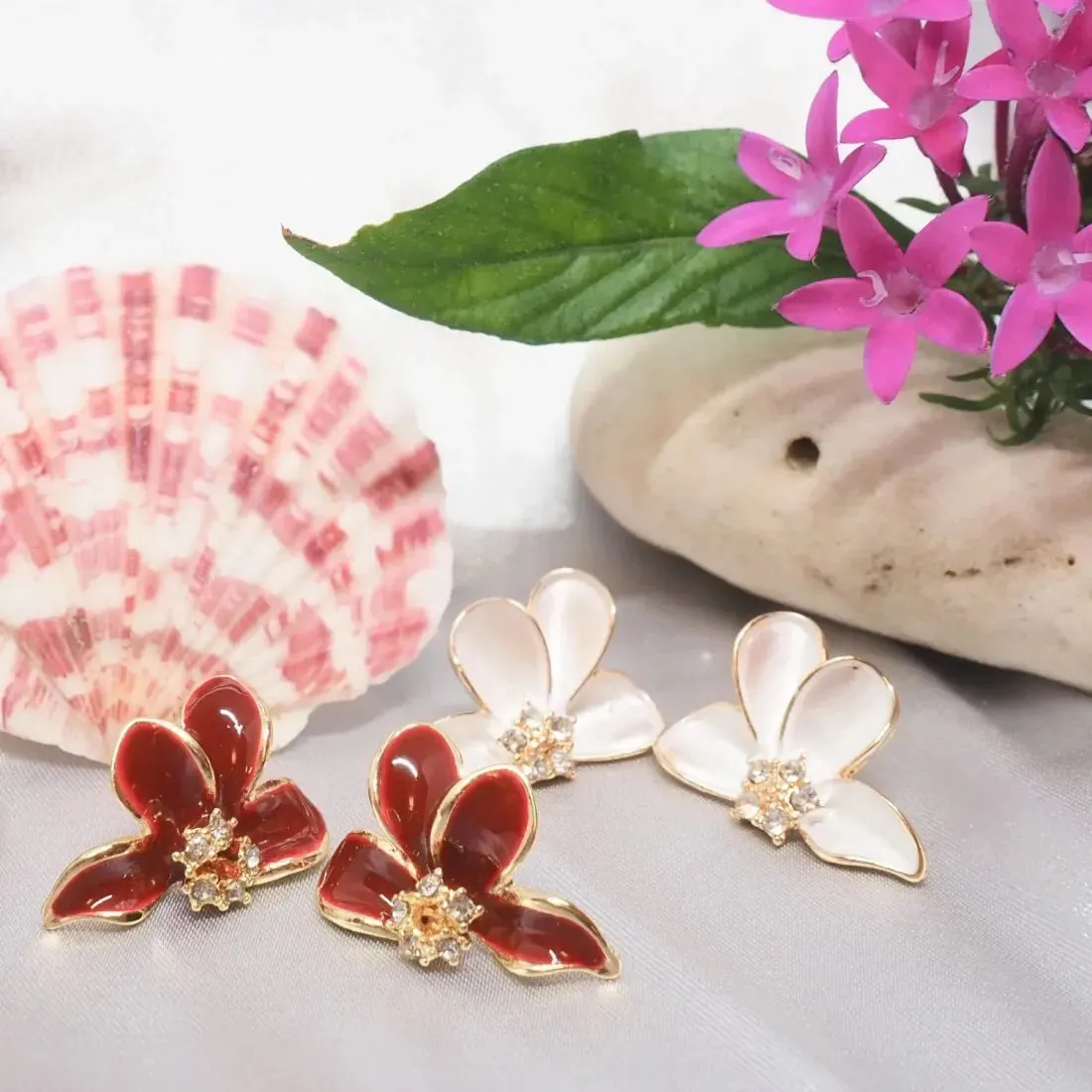 Red Radiance Sparkle Petal Earrings