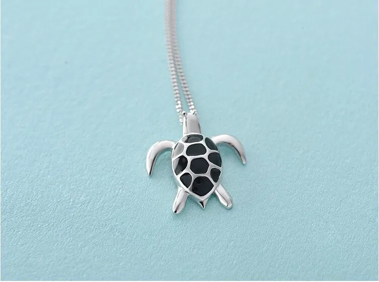 S925 silver cute turtle shape clavicle chain pendant