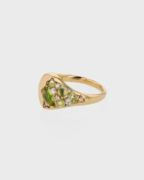 Sand Peridot Signet Ring