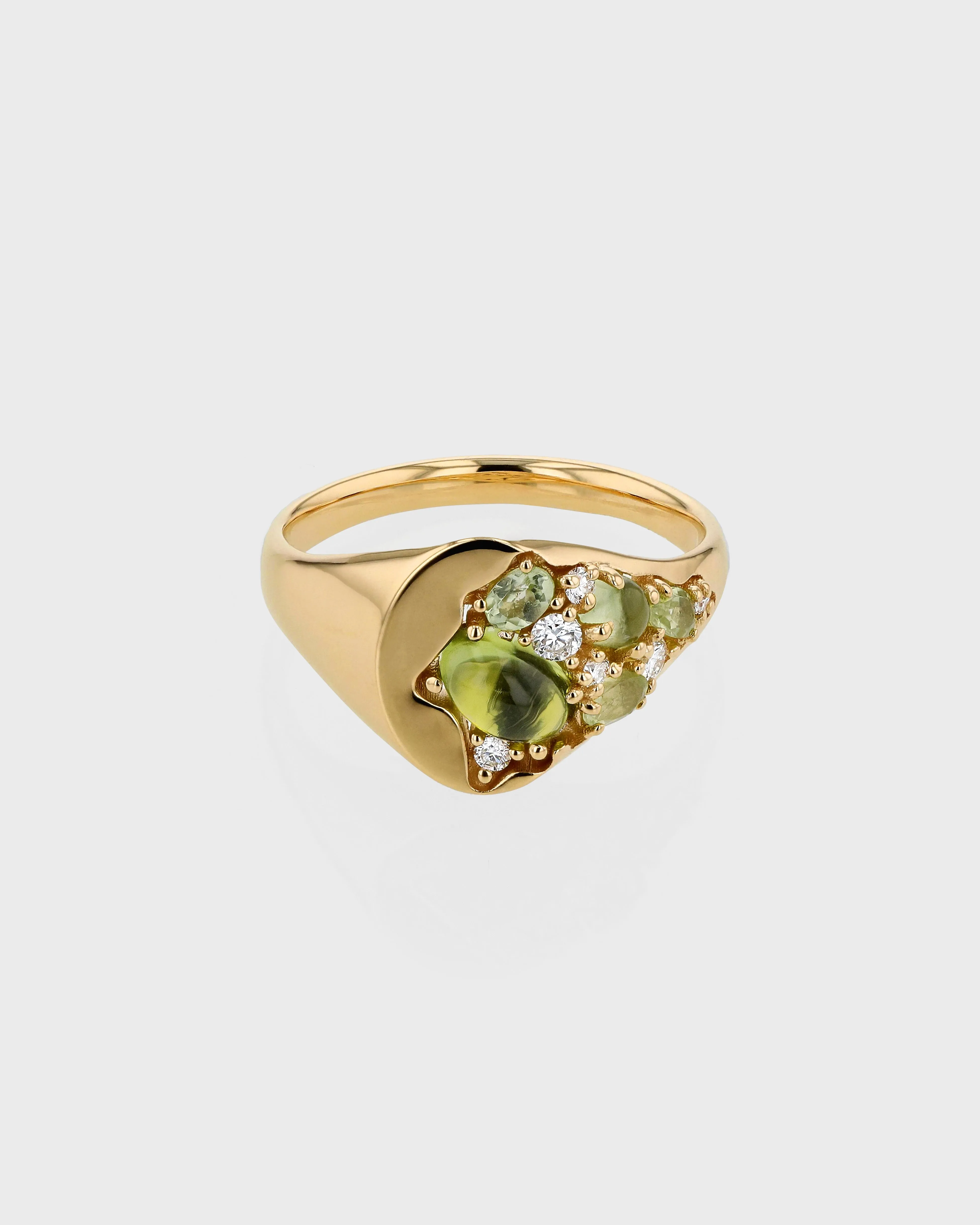 Sand Peridot Signet Ring