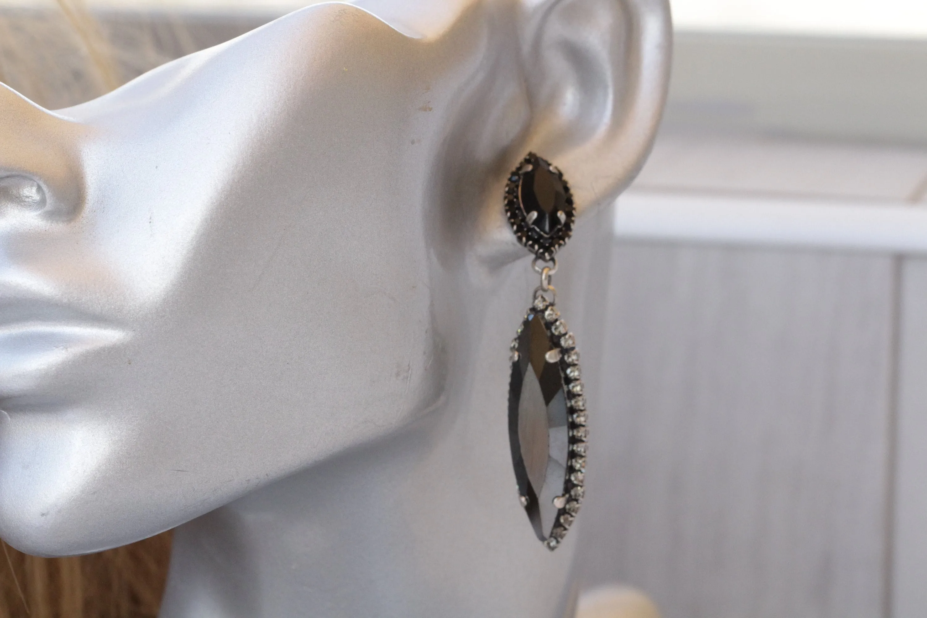 SILVER NIGHT EARRINGS,