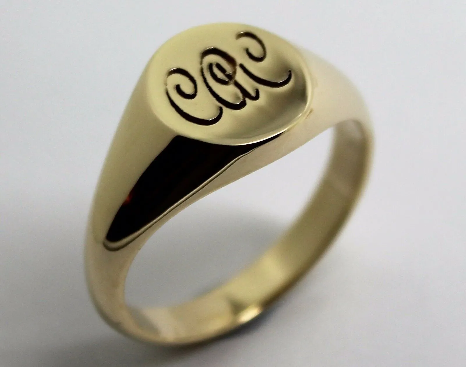 Size W Genuine 9ct 9k Yellow, Rose or White Gold Oval Engraved With Your Initials Signet Ring