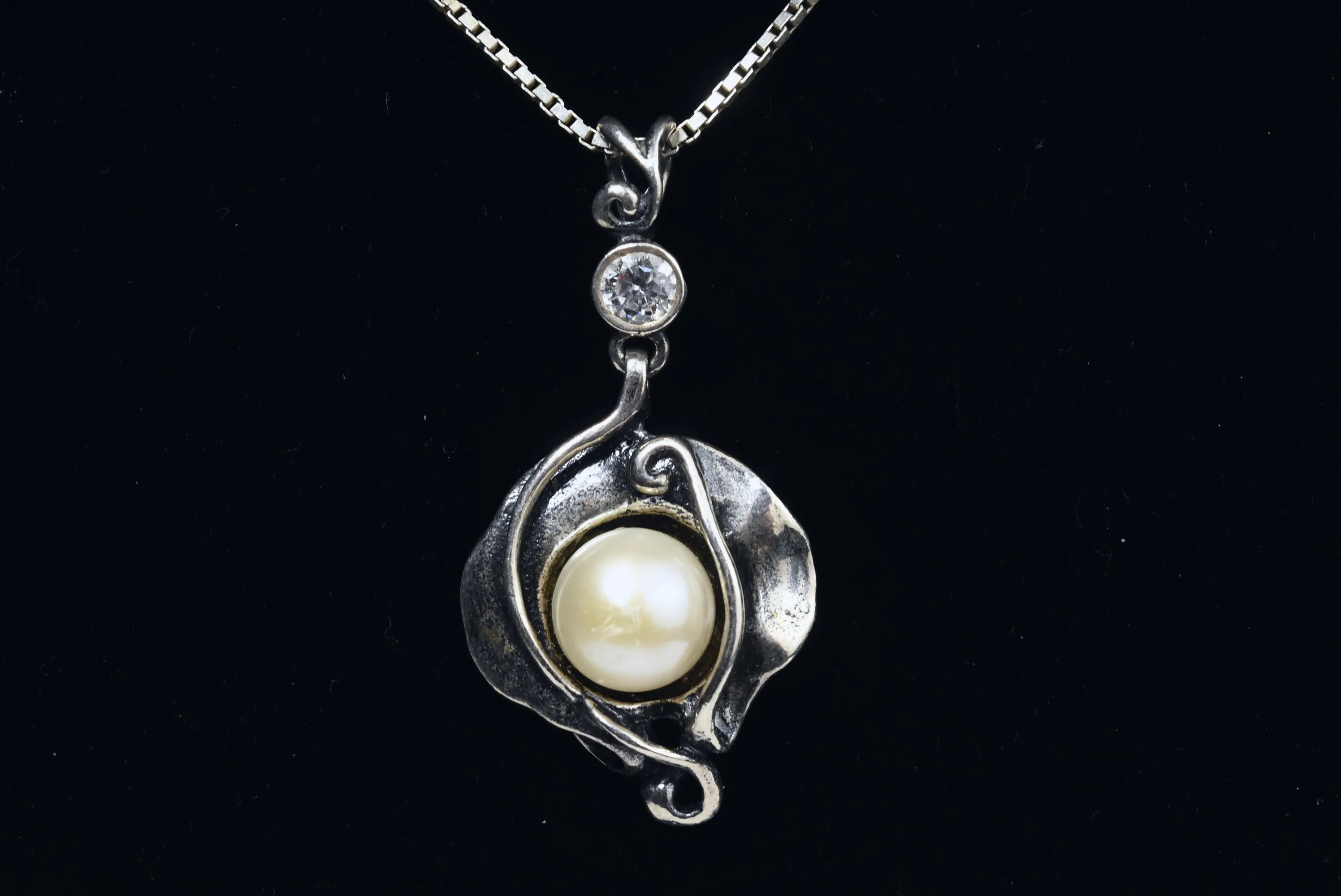 Sterling Silver Pearl and Cubic Zirconia Pendant on Sterling Silver Box Link Chain - 24"