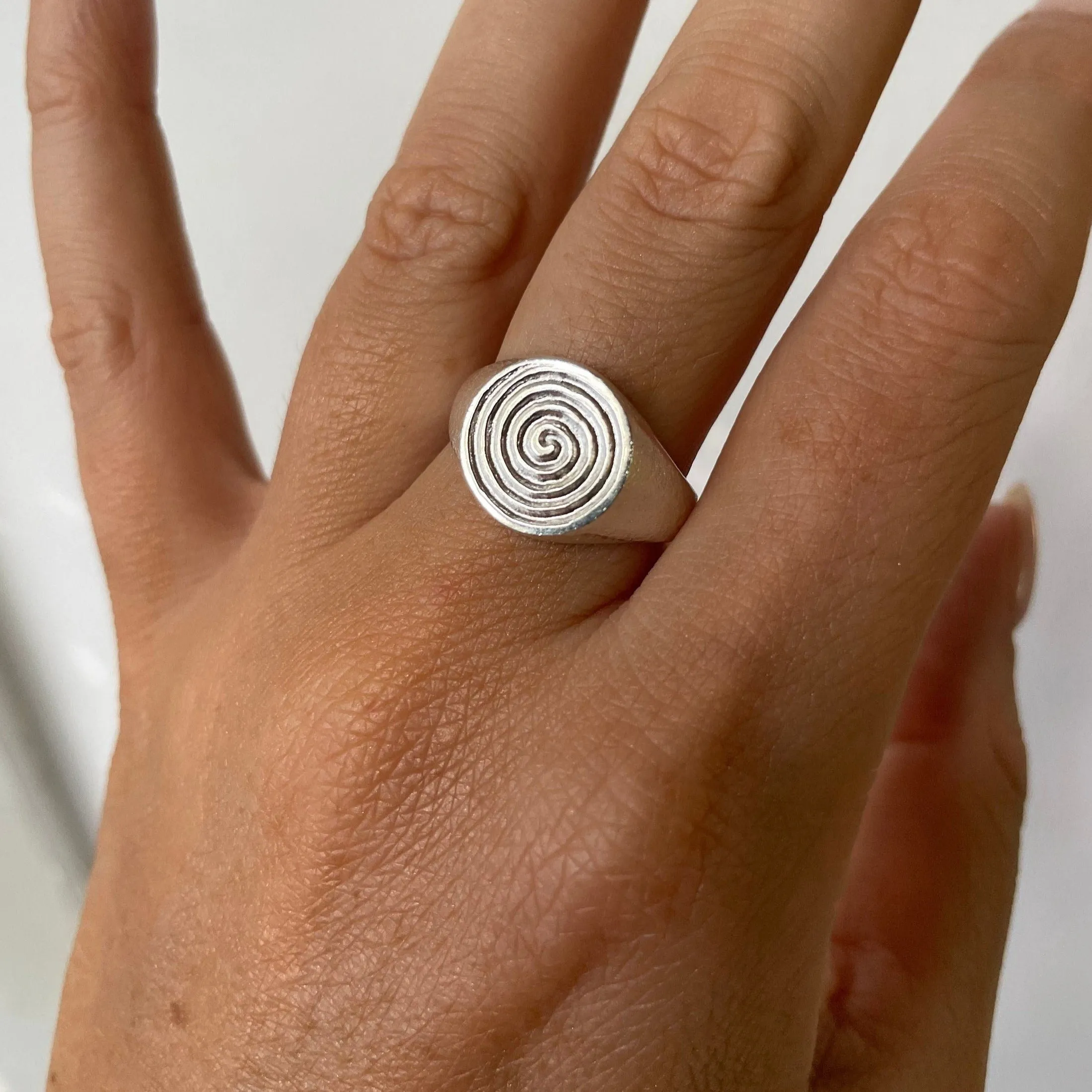 Swirl Ring Silver