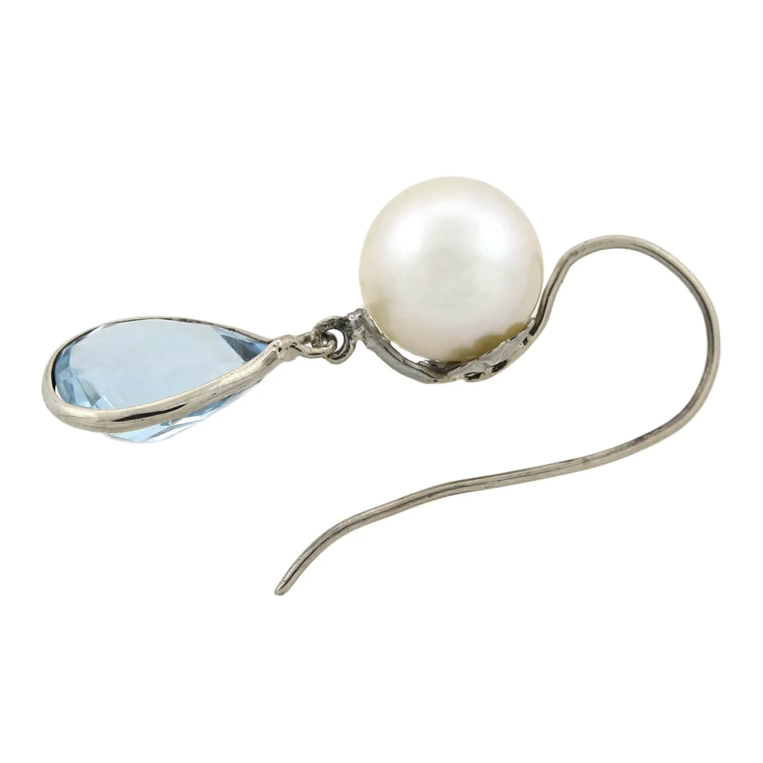 Vintage 14kt Teardrop Aquamarine   8mm Pearl Earrings