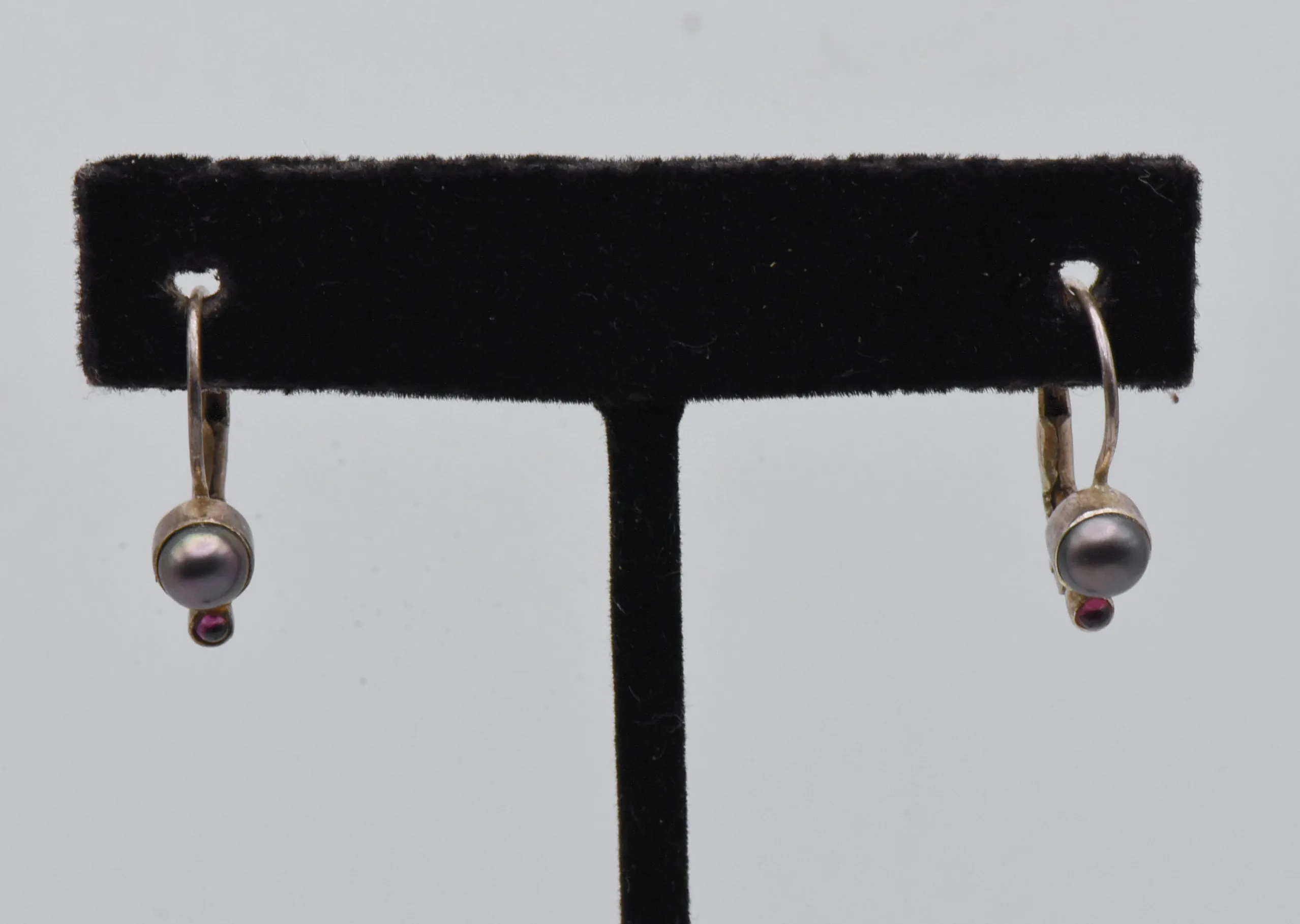 Vintage Cultured Pearl and Garnet Earrings