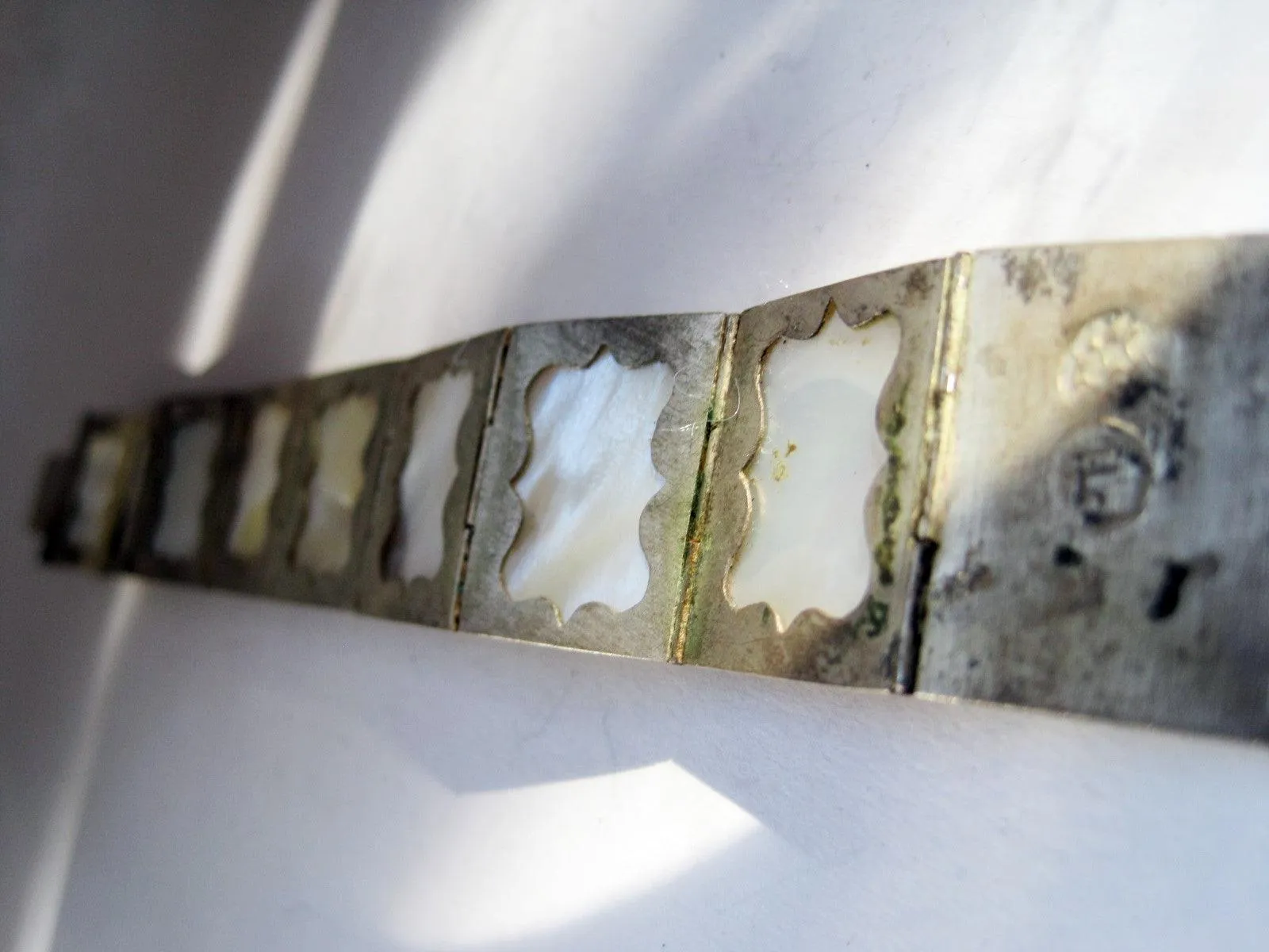 Vintage Middle East Hand Painted Mother of Pearl Story Bracelet