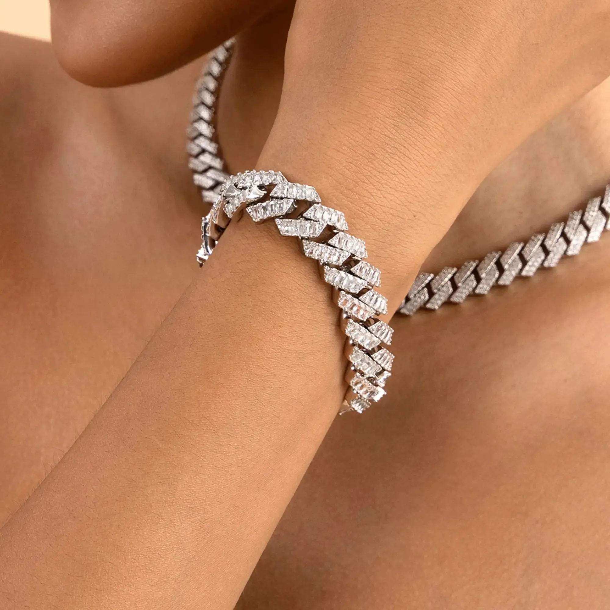 Women's Emerald Cut Prong Cuban Link Bracelet