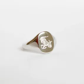 Zodiac Signet Ring in Silver - Capricorn